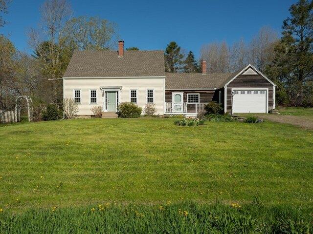 House for sale in Cushing, Maine