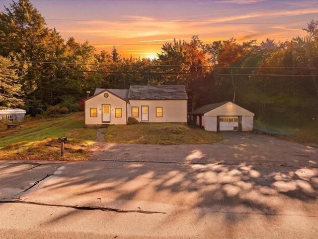 House for sale in Francestown, Hillsborough County