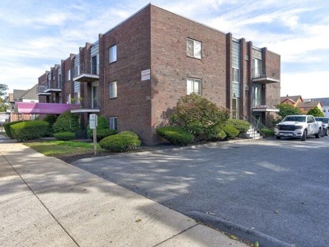Condo for sale in Malden, Massachusetts
