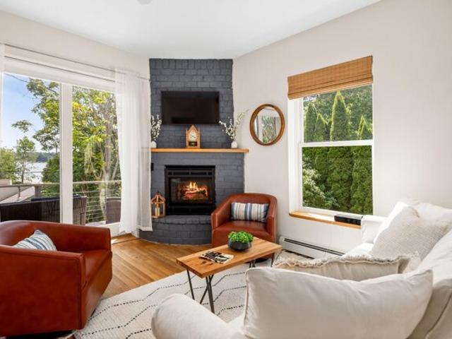 Condo for sale in Blue Hill, Maine