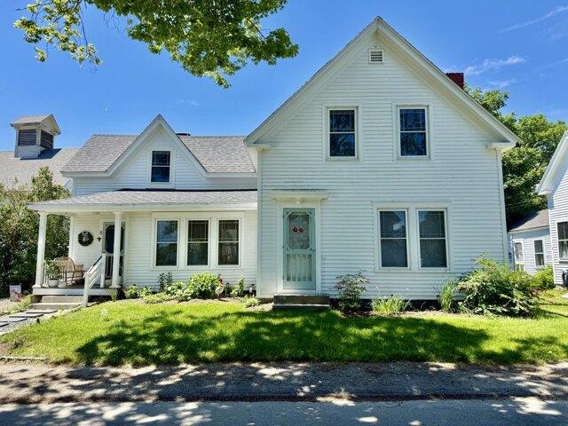 House for sale in Vinalhaven, Maine