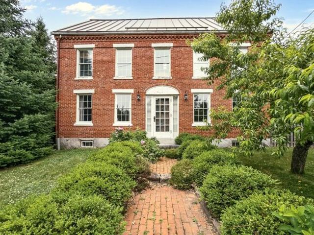 House for sale in Waldoboro, Maine