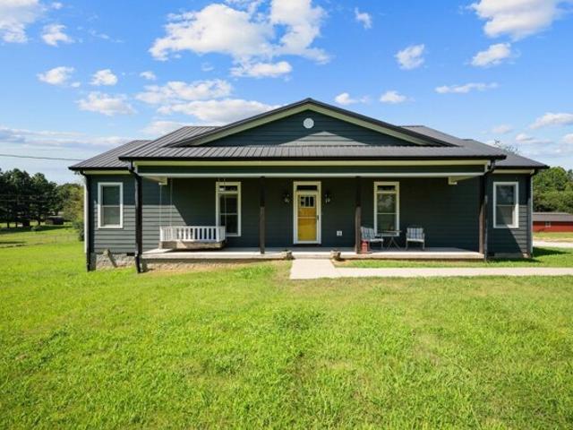 House for sale in White Bluff House for sale in White Bluff