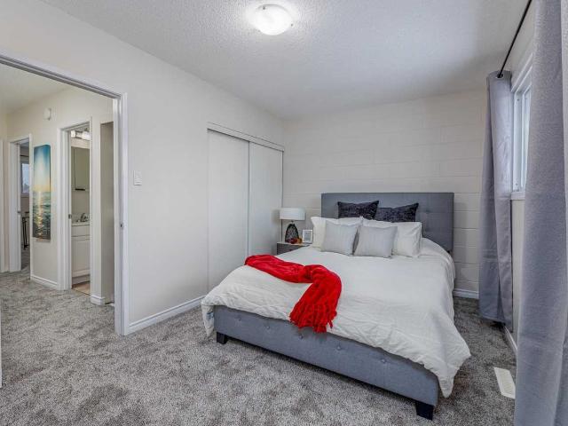 Apartment for rent in Wedgewood, Alberta