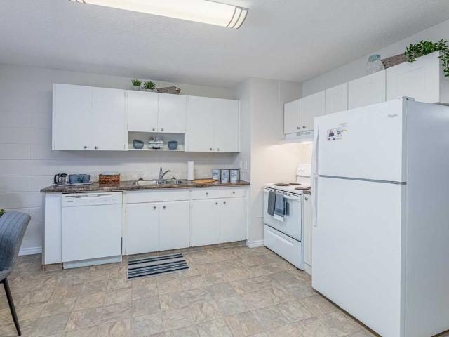 Apartment for rent in Wedgewood, Alberta