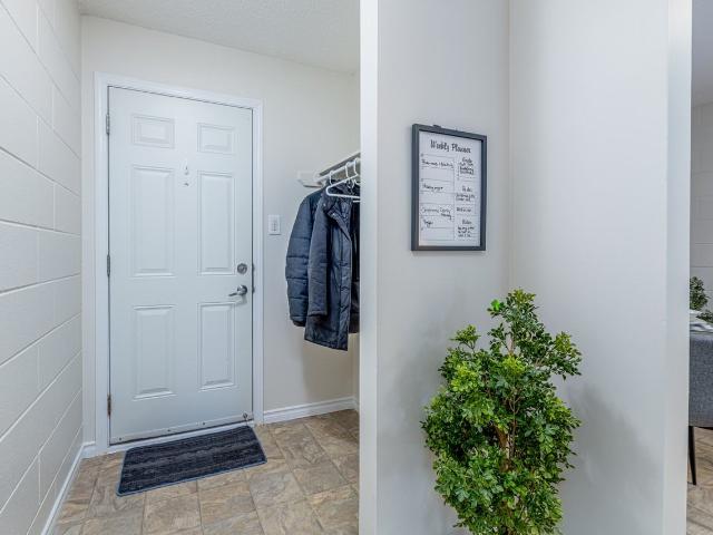 Apartment for rent in Wedgewood, Alberta