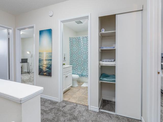 Apartment for rent in Wedgewood, Alberta
