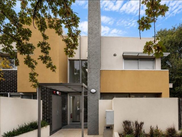 Apartment for rent in Windsor, Melbourne