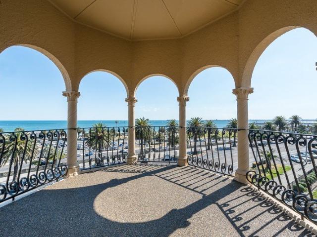 Apartment for rent in St Kilda, Melbourne