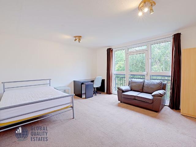 Apartment for rent in Saint Pancras, Greater London