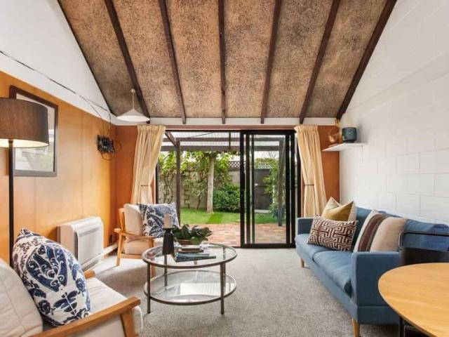 House for rent in Chaslands, Canterbury