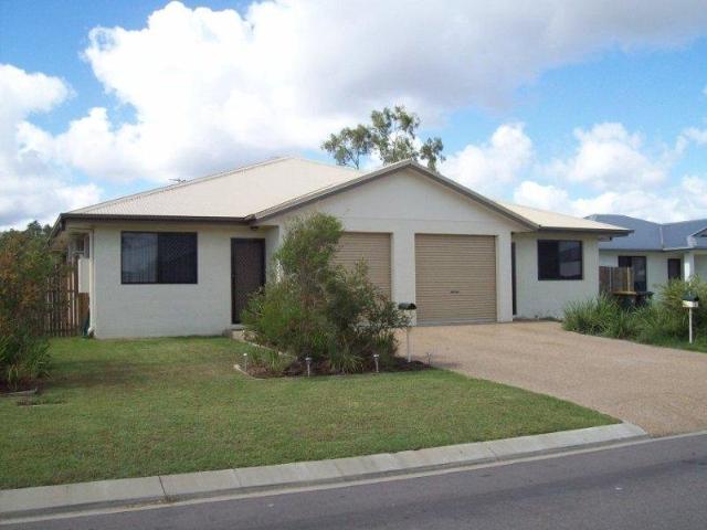 Apartment for rent in Kelso, Townsville City