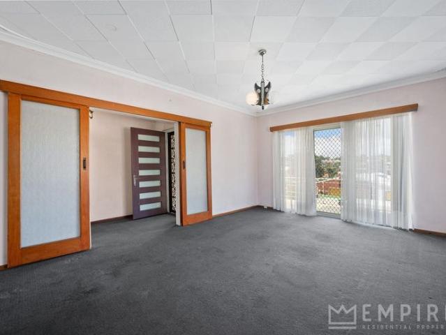 House for rent in Spearwood, Western Australia