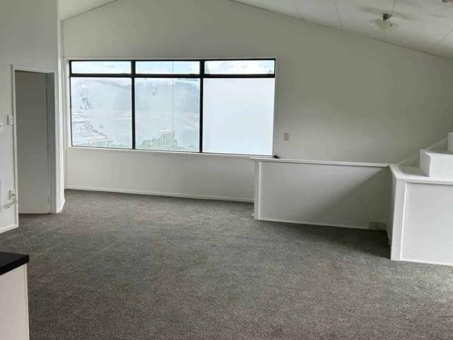 Apartment for rent in Awhitu