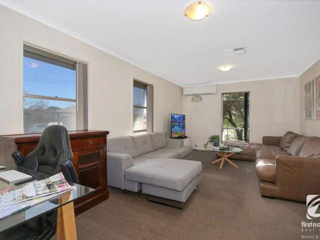 House for rent in West Wodonga, Victoria