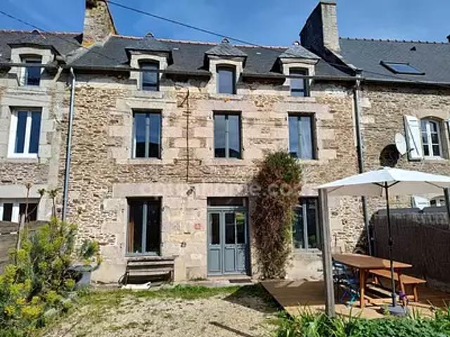 Maison vente à Dinan, Bretagne
