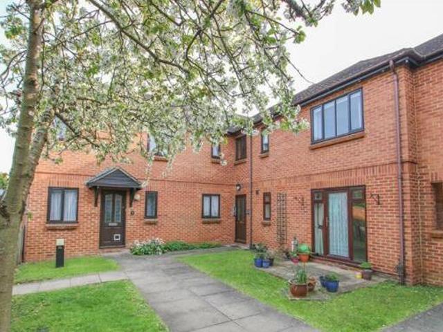 House for rent in Lyons, Greater London
