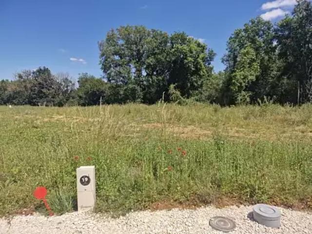 Terrain vente à Châtellerault, Pleumartin