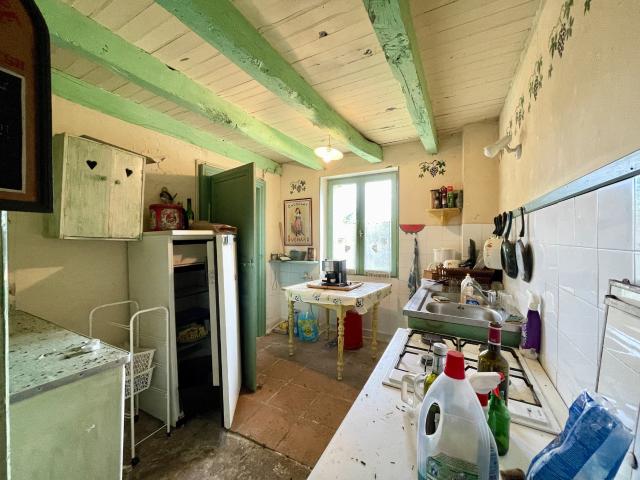 Maison vente à Confolens, Pleuville