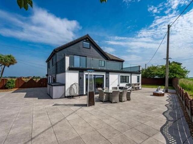 House for sale in Lyons, Greater London
