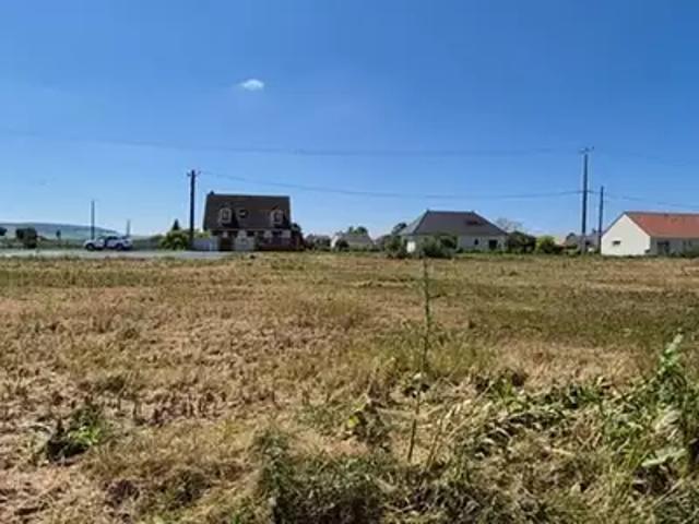 Terrain vente à Épernay, Plivot