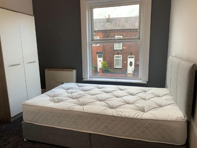 House for rent in Lee Bank, Greater Manchester