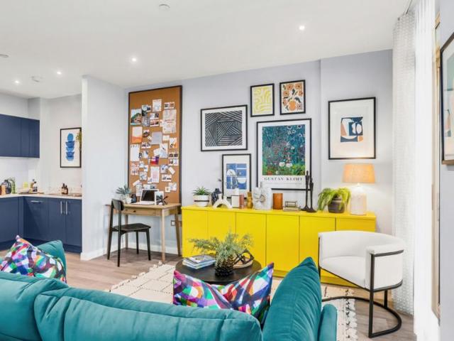 Apartment for rent in Scrattons Farm, Greater London