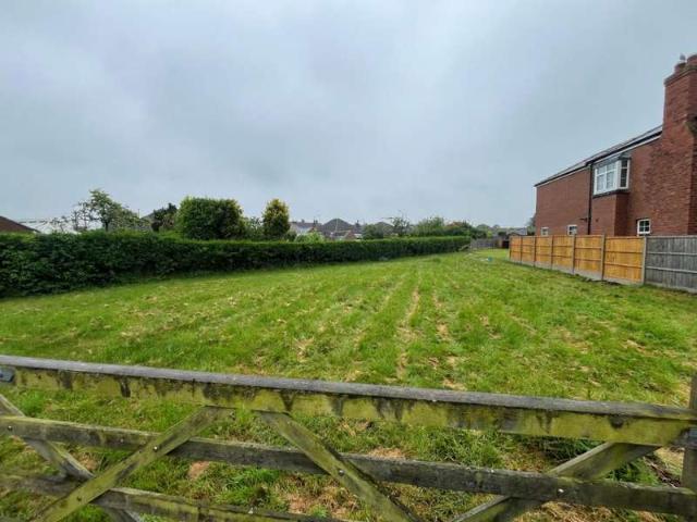 Land for sale in Ingleby, Lincolnshire