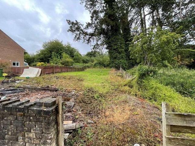 Land for sale in Bromsberrow Heath, Gloucestershire
