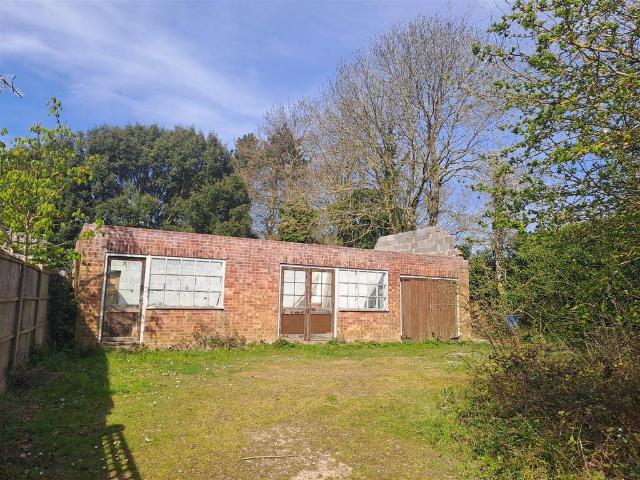 Land for sale in Belleau, Lincolnshire