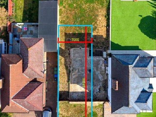 Land for sale in Motspur Park, Greater London