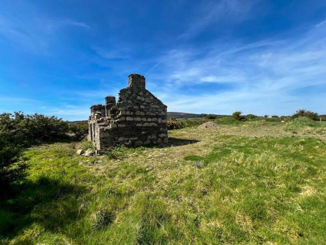 Land for sale in Ballasalla