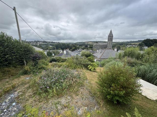 Land for sale in Weir Quay, Devon