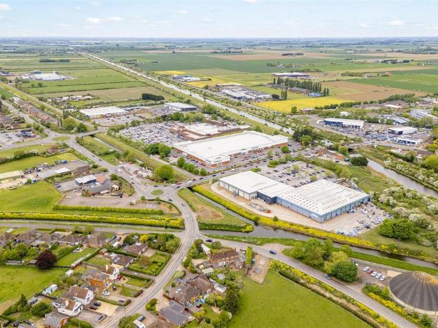 Land for sale in Boston, Lincolnshire