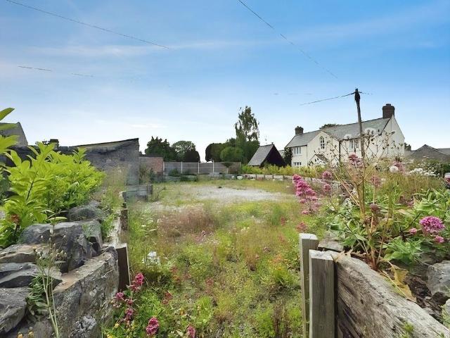 Land for sale in Rhuddlan