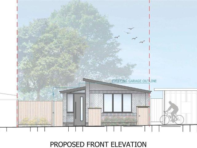 Land for sale in Crayford, Greater London