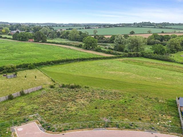 Land for sale in Chelmondiston, Suffolk