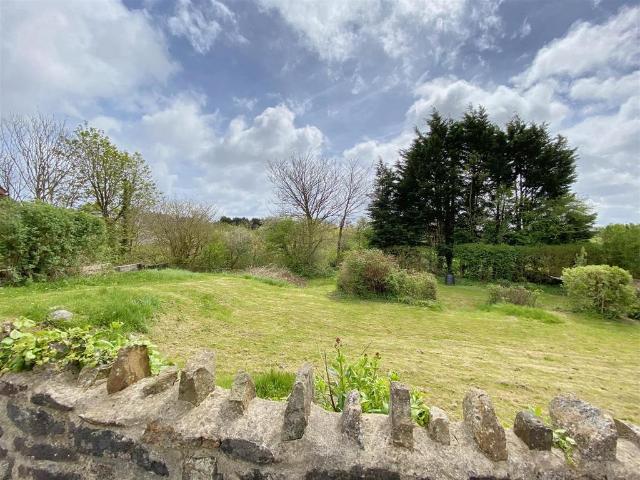 Land for sale in Kilgetty, Wales