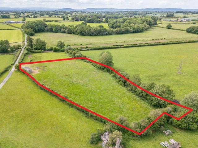 Land for sale in Allensmore