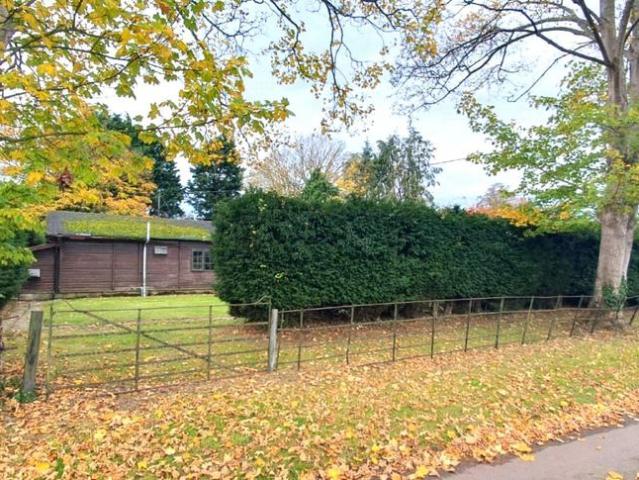 Land for sale in Addington