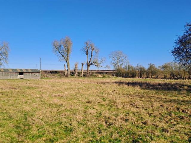 Land for sale in Belleau, Lincolnshire