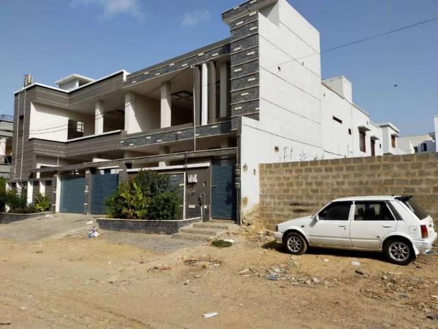 Land for sale in Gulistan e Johar Block 14, کراچی ڈویژن
