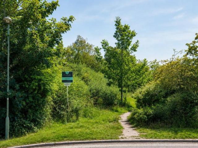 Land for sale in Ringwood, Ashurst Bridge