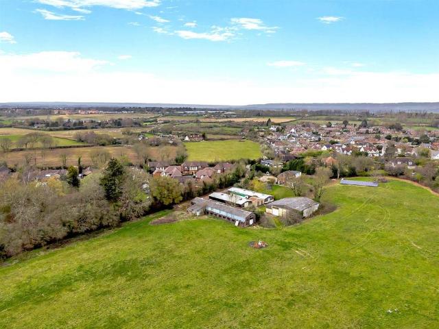 Commercial for sale in Midway, Kent