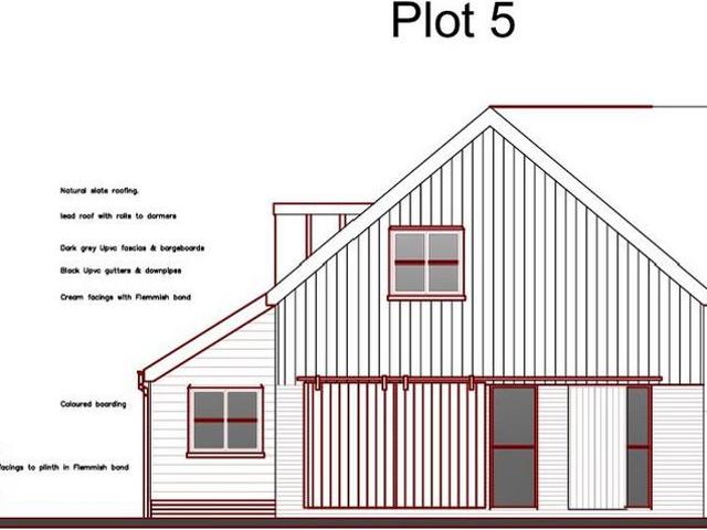 Land for sale in Chelmondiston, Suffolk