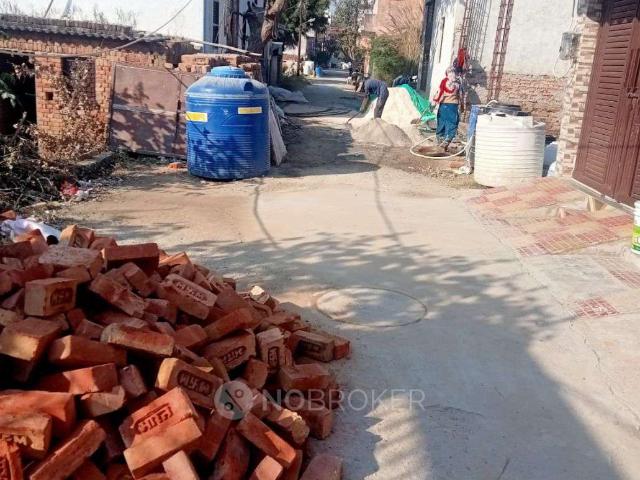 Property for sale in South West Delhi, Deri