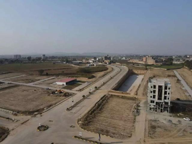 Land for sale in بحریہ انکلیو, زون ۴
