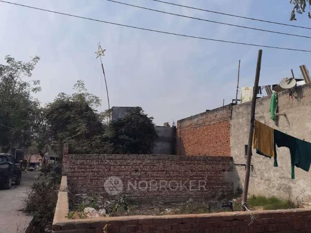 Property for sale in South West Delhi, Deri