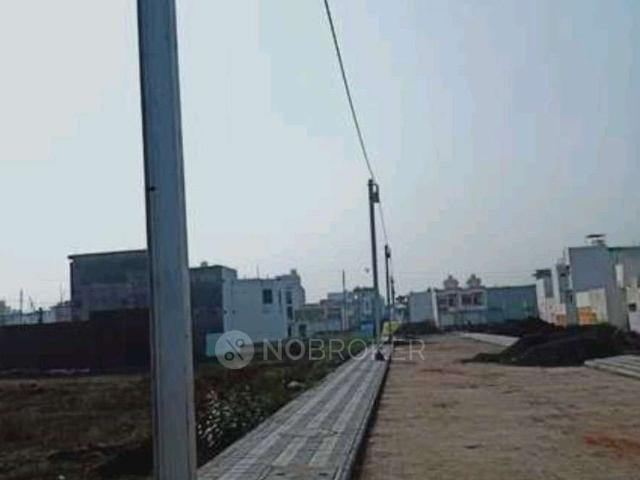Property for sale in East Delhi, Deri