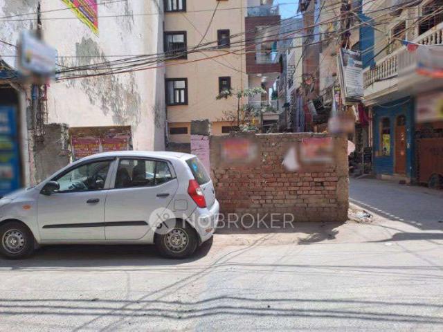 Property for sale in South West Delhi, Deri